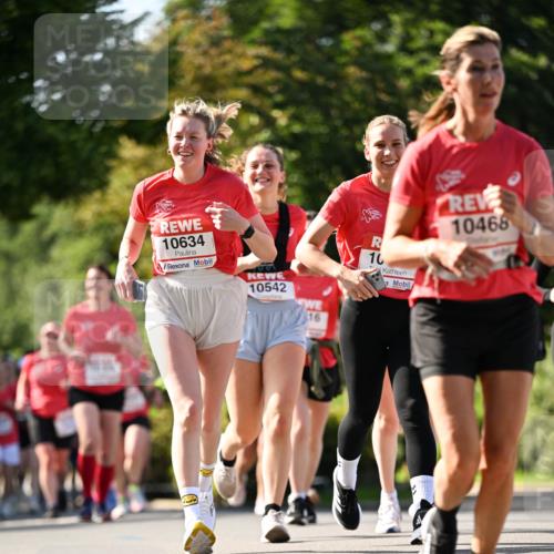 08.06.2024 - REWE Women's Run Dr. Thomas Lammeyer http://msf.ph/oto/6243983 09.06.2024 09:19:52 Laufen 10634, 10542, 10, 10468 meine-sportfotos.de