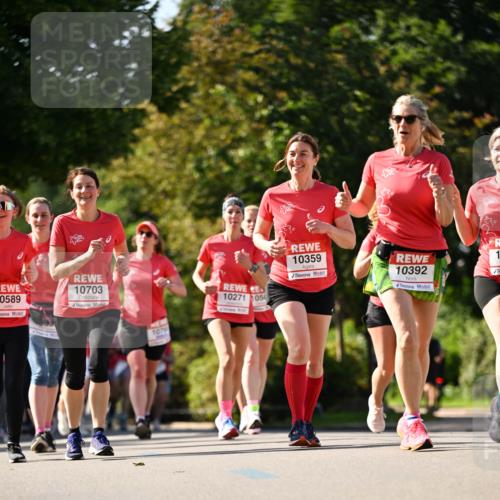 08.06.2024 - REWE Women's Run Dr. Thomas Lammeyer http://msf.ph/oto/6244000 09.06.2024 09:19:55 Laufen 0589, 10703, 1079, 10271, 05, 10359, 10392, 1 meine-sportfotos.de