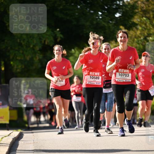 08.06.2024 - REWE Women's Run Dr. Thomas Lammeyer http://msf.ph/oto/6244008 09.06.2024 09:19:56 Laufen 364, 10589, 10703, 107 meine-sportfotos.de