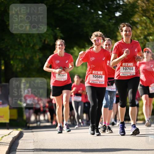 08.06.2024 - REWE Women's Run Dr. Thomas Lammeyer http://msf.ph/oto/6244009 09.06.2024 09:19:56 Laufen 10364, 10589, 10703, 107 meine-sportfotos.de
