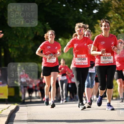 08.06.2024 - REWE Women's Run Dr. Thomas Lammeyer http://msf.ph/oto/6244010 09.06.2024 09:19:56 Laufen 10589, 10703 meine-sportfotos.de