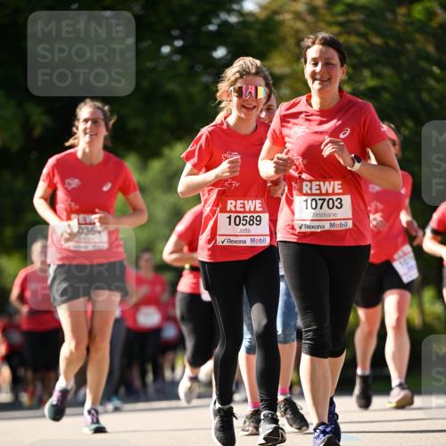 08.06.2024 - REWE Women's Run Dr. Thomas Lammeyer http://msf.ph/oto/6244017 09.06.2024 09:19:57 Laufen 10589, 10703 meine-sportfotos.de