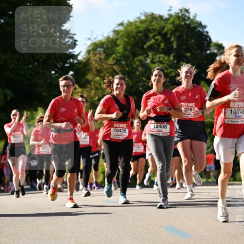 08.06.2024 - REWE Women's Run Dr. Thomas Lammeyer http://msf.ph/oto/6244056 09.06.2024 09:20:03 Laufen 10058, 10122, 106, 10426, 10408, 353, 10746 meine-sportfotos.de