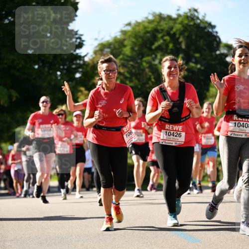 08.06.2024 - REWE Women's Run Dr. Thomas Lammeyer http://msf.ph/oto/6244064 09.06.2024 09:20:05 Laufen 10058, 106, 10426, 10408 meine-sportfotos.de