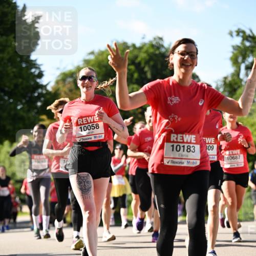 08.06.2024 - REWE Women's Run Dr. Thomas Lammeyer http://msf.ph/oto/6244086 09.06.2024 09:20:07 Laufen 10058, 10183, 309, 10687 meine-sportfotos.de