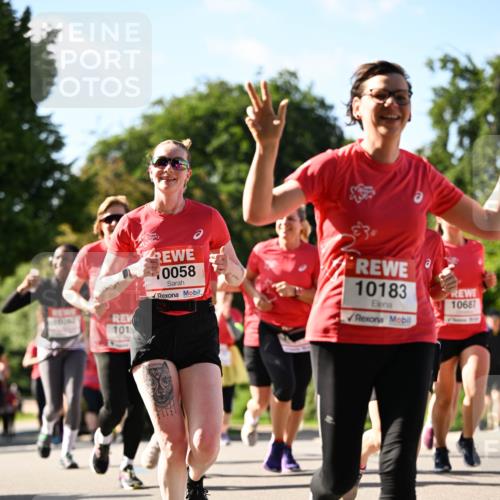 08.06.2024 - REWE Women's Run Dr. Thomas Lammeyer http://msf.ph/oto/6244088 09.06.2024 09:20:07 Laufen 101, 0058, 10183, 10687 meine-sportfotos.de