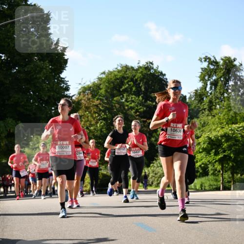 08.06.2024 - REWE Women's Run Dr. Thomas Lammeyer http://msf.ph/oto/6244125 09.06.2024 09:20:12 Laufen 10031, 10007, 294, 10549, 10157, 10437, 10636 meine-sportfotos.de