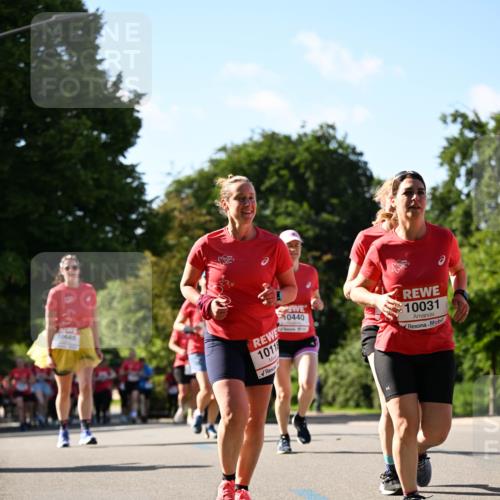 08.06.2024 - REWE Women's Run Dr. Thomas Lammeyer http://msf.ph/oto/6244166 09.06.2024 09:20:17 Laufen 10645, 1011, 10440, 10031 meine-sportfotos.de