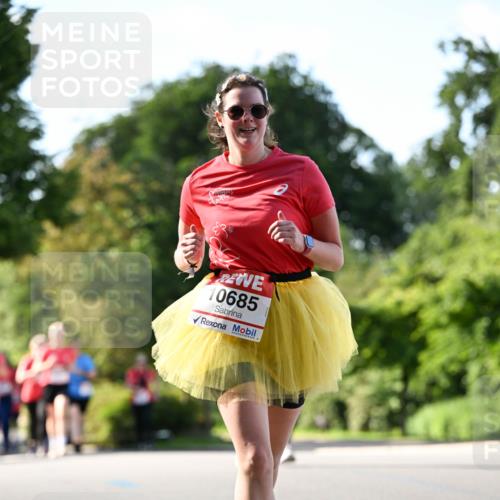 08.06.2024 - REWE Women's Run Dr. Thomas Lammeyer http://msf.ph/oto/6244201 09.06.2024 09:20:20 Laufen 10685 meine-sportfotos.de
