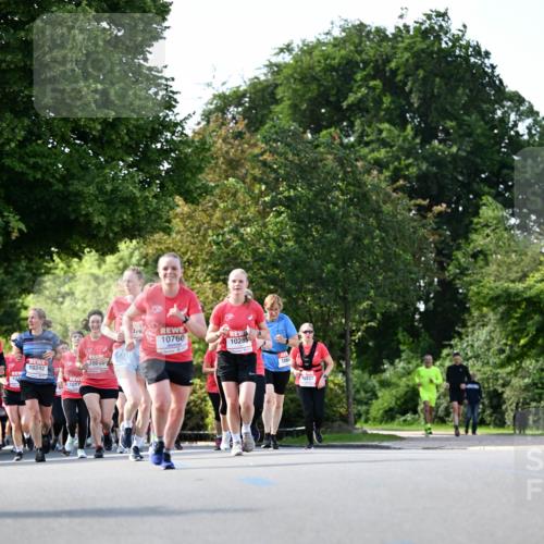 08.06.2024 - REWE Women's Run Dr. Thomas Lammeyer http://msf.ph/oto/6244218 09.06.2024 09:20:23 Laufen 10230, 10242, 1017, 10760, 10285, 106, 10227 meine-sportfotos.de