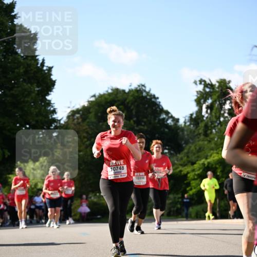 08.06.2024 - REWE Women's Run Dr. Thomas Lammeyer http://msf.ph/oto/6244296 09.06.2024 09:20:33 Laufen 10748, 10356, 059 meine-sportfotos.de