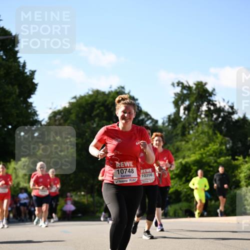 08.06.2024 - REWE Women's Run Dr. Thomas Lammeyer http://msf.ph/oto/6244304 09.06.2024 09:20:33 Laufen 10748, 10356 meine-sportfotos.de