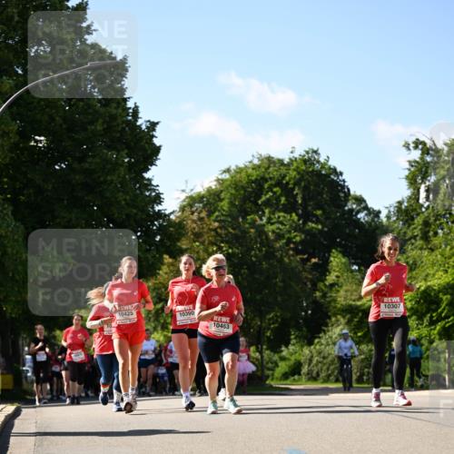08.06.2024 - REWE Women's Run Dr. Thomas Lammeyer http://msf.ph/oto/6244319 09.06.2024 09:20:35 Laufen 10425, 10390, 10463, 10307 meine-sportfotos.de