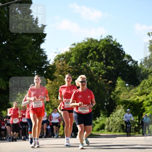 08.06.2024 - REWE Women's Run Dr. Thomas Lammeyer http://msf.ph/oto/6244322 09.06.2024 09:20:36 Laufen 10425, 103, 10463 meine-sportfotos.de