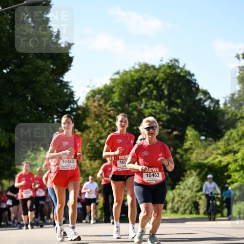 08.06.2024 - REWE Women's Run Dr. Thomas Lammeyer http://msf.ph/oto/6244327 09.06.2024 09:20:36 Laufen 10425, 103, 10463 meine-sportfotos.de