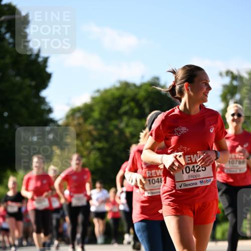 08.06.2024 - REWE Women's Run Dr. Thomas Lammeyer http://msf.ph/oto/6244352 09.06.2024 09:20:39 Laufen 10425, 10789, 1048 meine-sportfotos.de