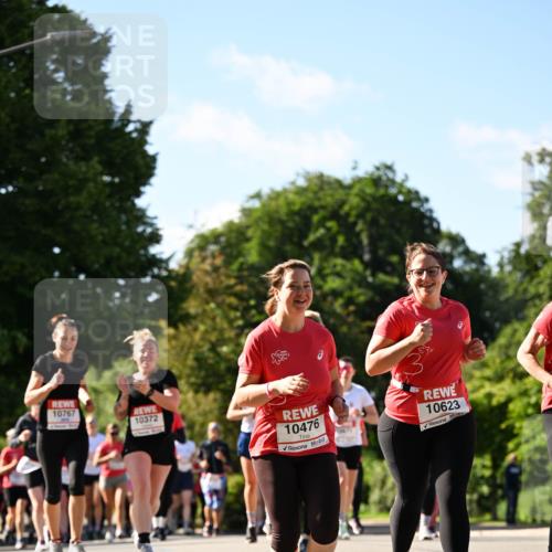 08.06.2024 - REWE Women's Run Dr. Thomas Lammeyer http://msf.ph/oto/6244371 09.06.2024 09:20:41 Laufen 10767, 10372, 10476, 10623 meine-sportfotos.de