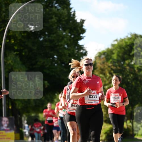 08.06.2024 - REWE Women's Run Dr. Thomas Lammeyer http://msf.ph/oto/6244518 09.06.2024 09:20:58 Laufen 1043, 10233, 10225 meine-sportfotos.de