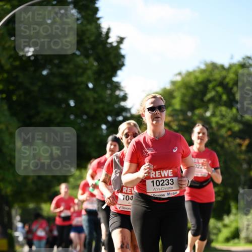 08.06.2024 - REWE Women's Run Dr. Thomas Lammeyer http://msf.ph/oto/6244524 09.06.2024 09:20:59 Laufen 104, 10233 meine-sportfotos.de