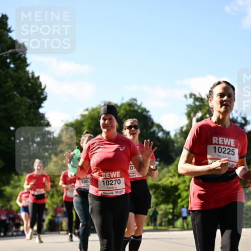 08.06.2024 - REWE Women's Run Dr. Thomas Lammeyer http://msf.ph/oto/6244552 09.06.2024 09:21:02 Laufen 1053, 10270, 01, 10225 meine-sportfotos.de