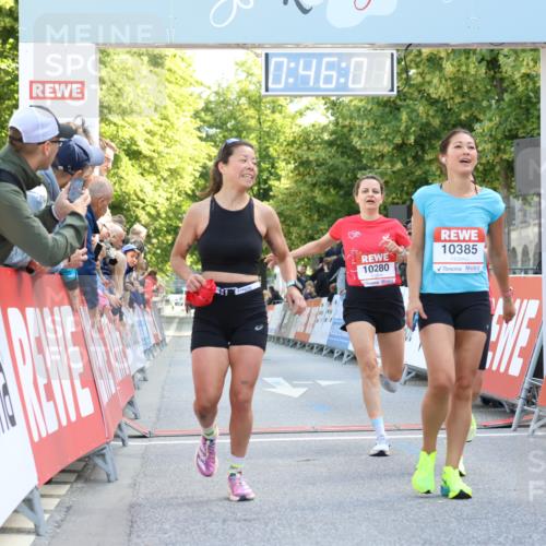 08.06.2024 - REWE Women's Run Strokosch-Dieckow http://msf.ph/oto/6244586 09.06.2024 09:46:30 Ziel 10152, 10280, 10385, 10726 meine-sportfotos.de