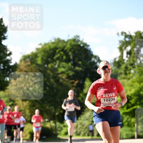 08.06.2024 - REWE Women's Run Dr. Thomas Lammeyer http://msf.ph/oto/6244591 09.06.2024 09:21:07 Laufen 10234 meine-sportfotos.de