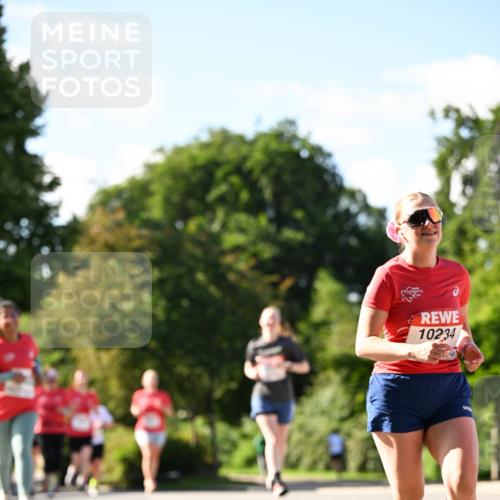 08.06.2024 - REWE Women's Run Dr. Thomas Lammeyer http://msf.ph/oto/6244592 09.06.2024 09:21:07 Laufen 10234 meine-sportfotos.de