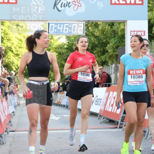 08.06.2024 - REWE Women's Run Strokosch-Dieckow http://msf.ph/oto/6244596 09.06.2024 09:46:31 Ziel 10152, 10280, 10385, 10726 meine-sportfotos.de