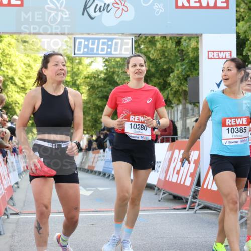 08.06.2024 - REWE Women's Run Strokosch-Dieckow http://msf.ph/oto/6244601 09.06.2024 09:46:31 Ziel 10152, 10280, 10385, 10726 meine-sportfotos.de