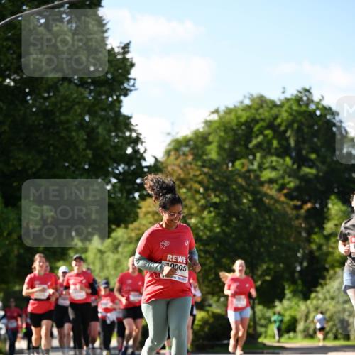08.06.2024 - REWE Women's Run Dr. Thomas Lammeyer http://msf.ph/oto/6244603 09.06.2024 09:21:08 Laufen 10005 meine-sportfotos.de