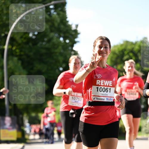 08.06.2024 - REWE Women's Run Dr. Thomas Lammeyer http://msf.ph/oto/6244654 09.06.2024 09:21:15 Laufen 10753, 10061 meine-sportfotos.de