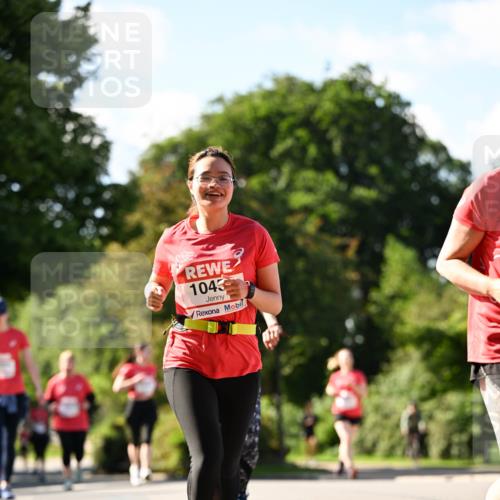08.06.2024 - REWE Women's Run Dr. Thomas Lammeyer http://msf.ph/oto/6244678 09.06.2024 09:21:20 Laufen 1045 meine-sportfotos.de