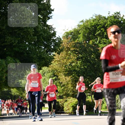 08.06.2024 - REWE Women's Run Dr. Thomas Lammeyer http://msf.ph/oto/6244686 09.06.2024 09:21:21 Laufen 10304, 10643, 10481, 0179, 100 meine-sportfotos.de