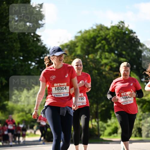 08.06.2024 - REWE Women's Run Dr. Thomas Lammeyer http://msf.ph/oto/6244708 09.06.2024 09:21:26 Laufen 10304, 150, 10645 meine-sportfotos.de