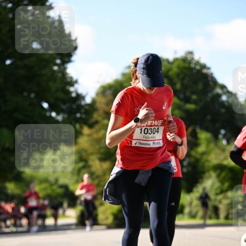08.06.2024 - REWE Women's Run Dr. Thomas Lammeyer http://msf.ph/oto/6244716 09.06.2024 09:21:27 Laufen 10304 meine-sportfotos.de