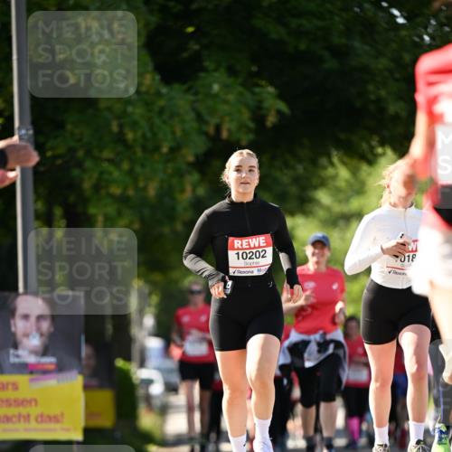 08.06.2024 - REWE Women's Run Dr. Thomas Lammeyer http://msf.ph/oto/6244796 09.06.2024 09:21:45 Laufen 10202, 018 meine-sportfotos.de