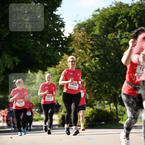 08.06.2024 - REWE Women's Run Dr. Thomas Lammeyer http://msf.ph/oto/6244950 09.06.2024 09:22:11 Laufen 10577, 10578, 10640, 10 meine-sportfotos.de