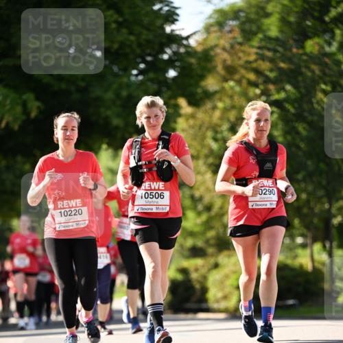 08.06.2024 - REWE Women's Run Dr. Thomas Lammeyer http://msf.ph/oto/6245036 09.06.2024 09:22:28 Laufen 10220, 416, 10506, 0290 meine-sportfotos.de