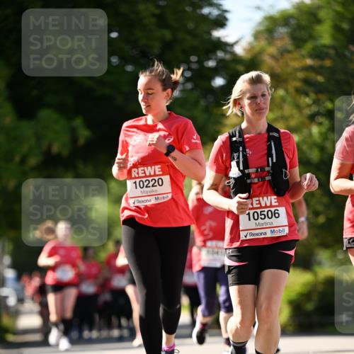 08.06.2024 - REWE Women's Run Dr. Thomas Lammeyer http://msf.ph/oto/6245044 09.06.2024 09:22:30 Laufen 10220, 17418, 10506 meine-sportfotos.de
