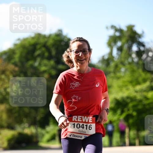 08.06.2024 - REWE Women's Run Dr. Thomas Lammeyer http://msf.ph/oto/6245062 09.06.2024 09:22:34 Laufen 10416 meine-sportfotos.de