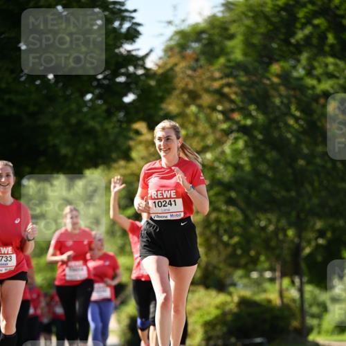 08.06.2024 - REWE Women's Run Dr. Thomas Lammeyer http://msf.ph/oto/6245067 09.06.2024 09:22:35 Laufen 733, 10241 meine-sportfotos.de