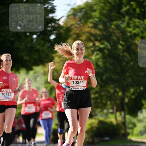 08.06.2024 - REWE Women's Run Dr. Thomas Lammeyer http://msf.ph/oto/6245072 09.06.2024 09:22:36 Laufen 10733, 10241 meine-sportfotos.de