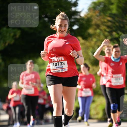 08.06.2024 - REWE Women's Run Dr. Thomas Lammeyer http://msf.ph/oto/6245083 09.06.2024 09:22:38 Laufen 10733 meine-sportfotos.de