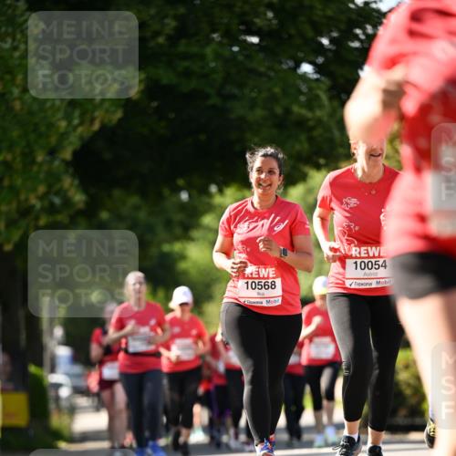 08.06.2024 - REWE Women's Run Dr. Thomas Lammeyer http://msf.ph/oto/6245090 09.06.2024 09:22:39 Laufen 10568, 10054 meine-sportfotos.de
