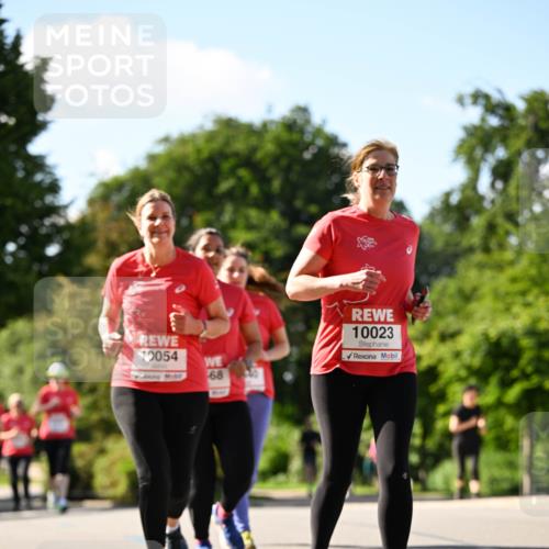 08.06.2024 - REWE Women's Run Dr. Thomas Lammeyer http://msf.ph/oto/6245107 09.06.2024 09:22:41 Laufen 10054, 68, 340, 10023 meine-sportfotos.de