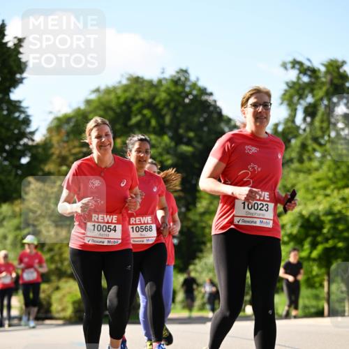 08.06.2024 - REWE Women's Run Dr. Thomas Lammeyer http://msf.ph/oto/6245108 09.06.2024 09:22:41 Laufen 10054, 10568, 10023 meine-sportfotos.de