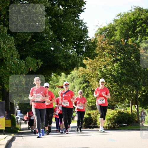 08.06.2024 - REWE Women's Run Dr. Thomas Lammeyer http://msf.ph/oto/6245117 09.06.2024 09:22:43 Laufen 1, 0221, 10695, 10049, 10, 10787 meine-sportfotos.de