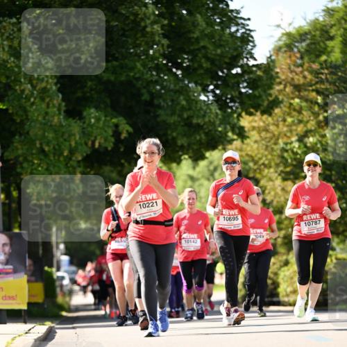 08.06.2024 - REWE Women's Run Dr. Thomas Lammeyer http://msf.ph/oto/6245127 09.06.2024 09:22:45 Laufen 10221, 10142, 10695, 2049, 10787 meine-sportfotos.de