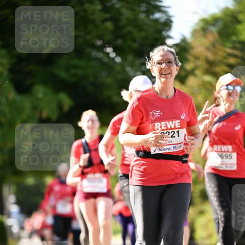 08.06.2024 - REWE Women's Run Dr. Thomas Lammeyer http://msf.ph/oto/6245143 09.06.2024 09:22:47 Laufen 221, 7695 meine-sportfotos.de