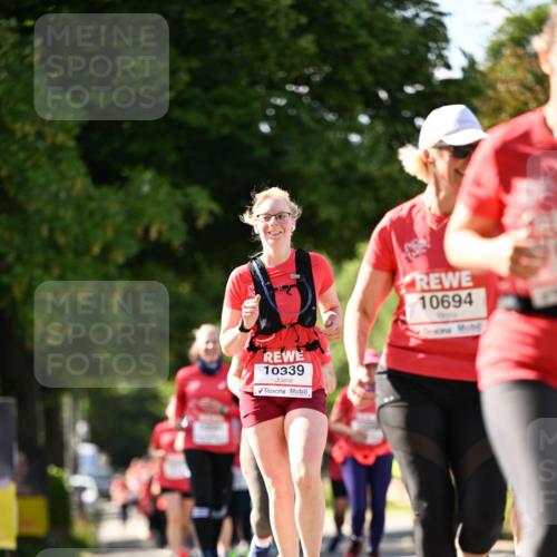 08.06.2024 - REWE Women's Run Dr. Thomas Lammeyer http://msf.ph/oto/6245148 09.06.2024 09:22:48 Laufen 10339, 10694 meine-sportfotos.de